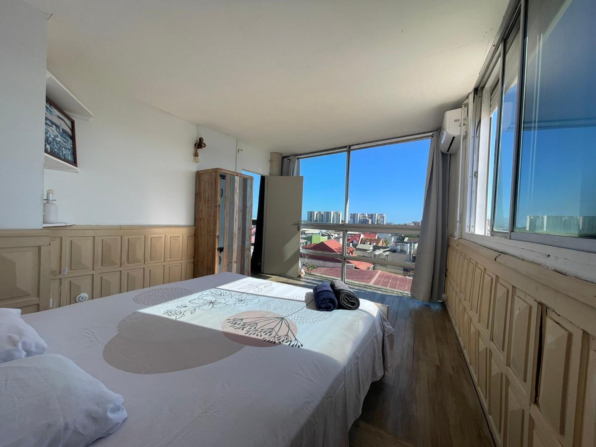 Penthouse 10 Min Port Croisiere Et Aeroport Appartement Pointe-à-Pitre Buitenkant foto
