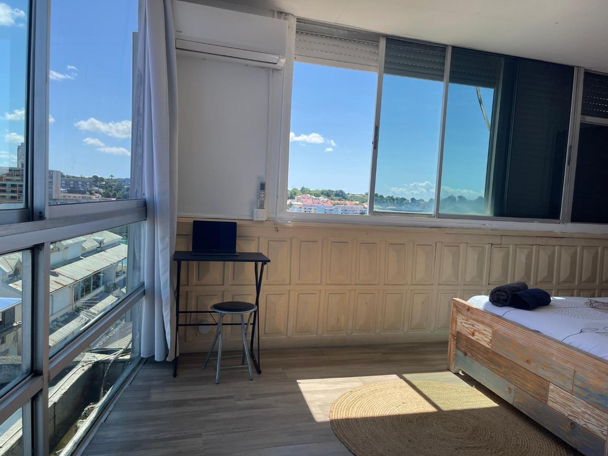 Penthouse 10 Min Port Croisiere Et Aeroport Appartement Pointe-à-Pitre Buitenkant foto